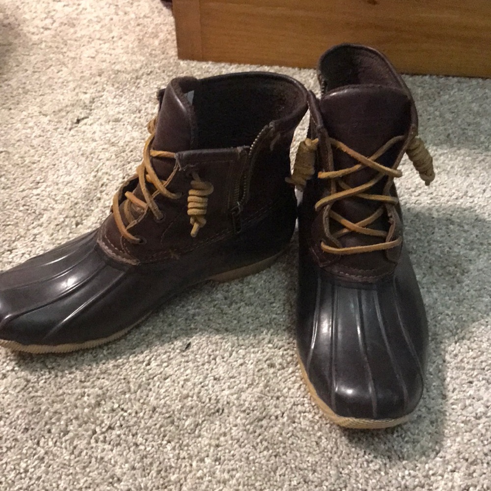 Sperry duck boots